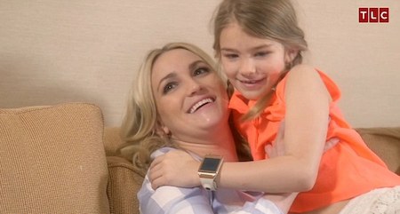 … và không có người mẹ Jamie Lynn Spears ở bên cạnh