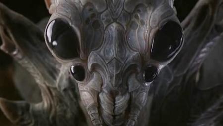 Hình tượng sinh vật ngoài hành tinh trong “Enders Game” (2014) cũng đã tạo được một hiệu ứng khá mạnh mẽ